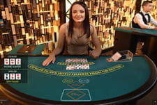 Die 3 Karten Variante von Evolution im Casino Room als kleines Bild