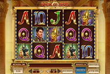 Das Bild zeigt das Automatenspiel Book of Dead von Play'n GO.