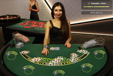 Spielt Blackjack mit echten Dealern.
