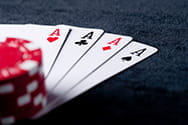 Casino Hold’em Poker im Live Casino mit echtem Dealer