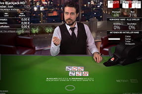 Blackjack gibt es beim Sunmaker Casino in VIP, normaler und Common Draw Variante