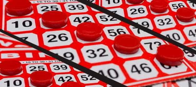 Verschiedene Keno Karten mit denselben Zahlen.