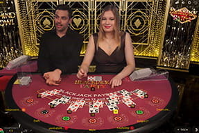 Blackjack Party ist eine sehr amüsante Variante des beliebten Kartenspiels.