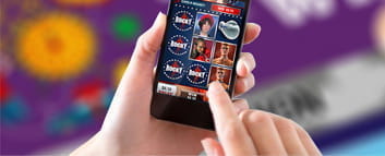 Das Online Rubbellos Spiel Rocky wird auf einem Smartphone gespielt.