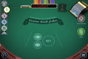 Das Bild zeigt einen grünen Pokertisch.